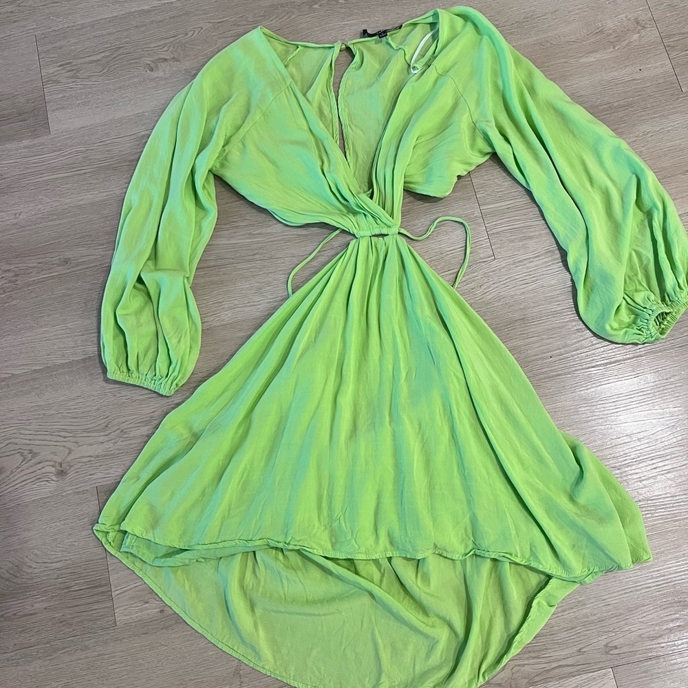 Lulus Lime Green Long Sleeve Cutout  Dress Size Large - Picture 10 of 12
